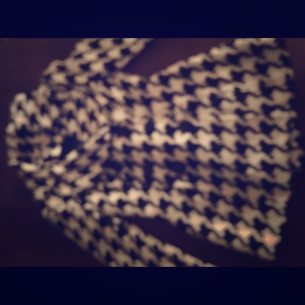 White House Black Market houndstooth pee coat